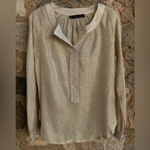 Patterson J. Kincaid Originals Metallic Gold Blouse
Women’s Small